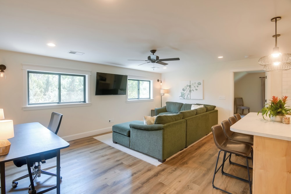 Ski Hike Explore Modern Guest Suite In Rigby 22250372 — Rigby