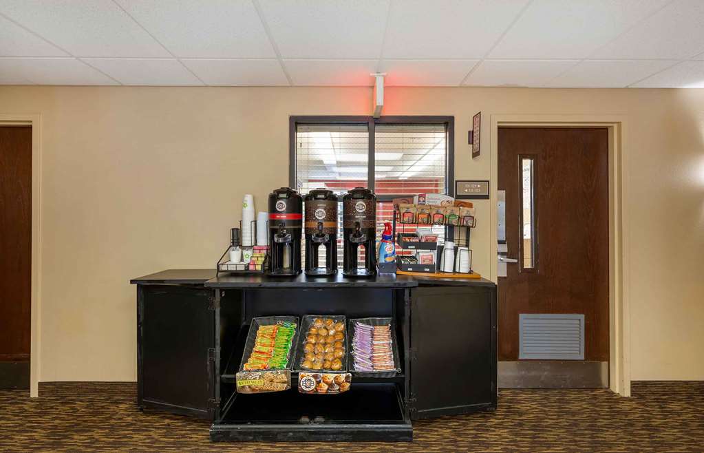 Extended Stay America Suites Akron Copley East - photo 8