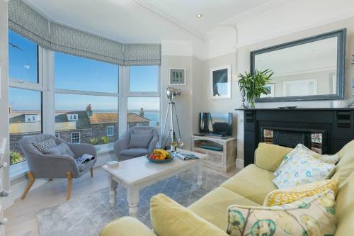 Sea Salt sea views parking — 4-Star Luxury Hotel in St Ives, United Kingdom