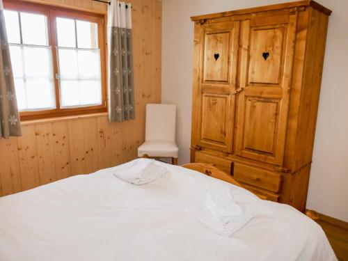 Chalet Le Muveran V6 by Interhome — 4-Star Luxury Hotel in Basse-Nendaz, Switzerland