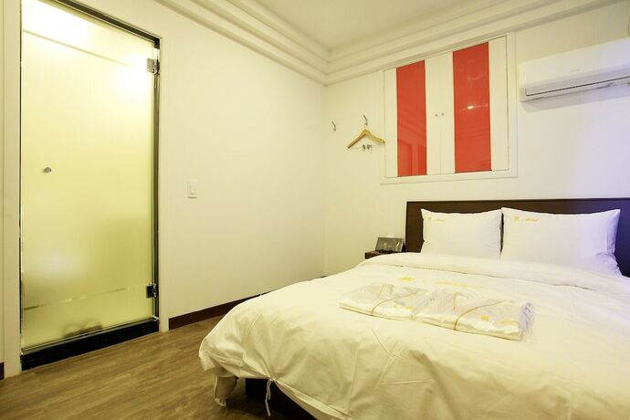Bucheon Hotel Lizard — Bucheon-Si — photo 2