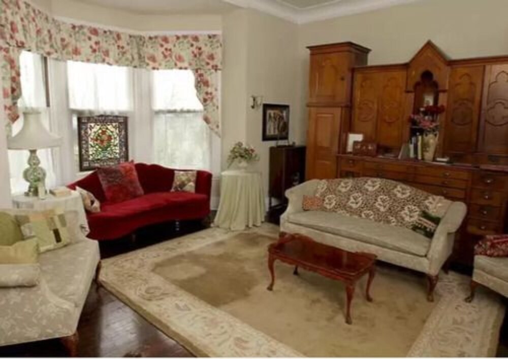 Six Acres Bed & Breakfast - photo 2