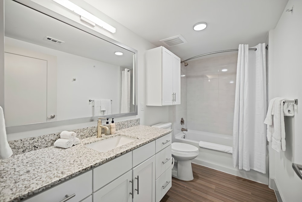 Placemakr Downtown Austin - photo 205