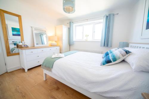 Trethvor House FREE PARKING Ensuite Double Quiet residential area — 4-Star Luxury Hotel in Padstow, United Kingdom