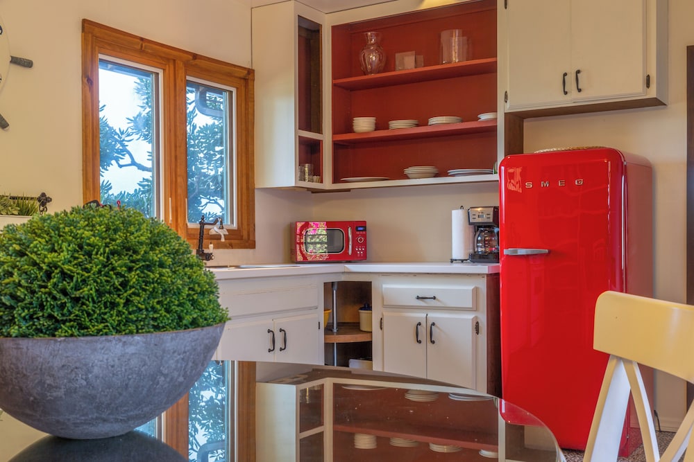 Redwood Hollow Cottages - photo 44