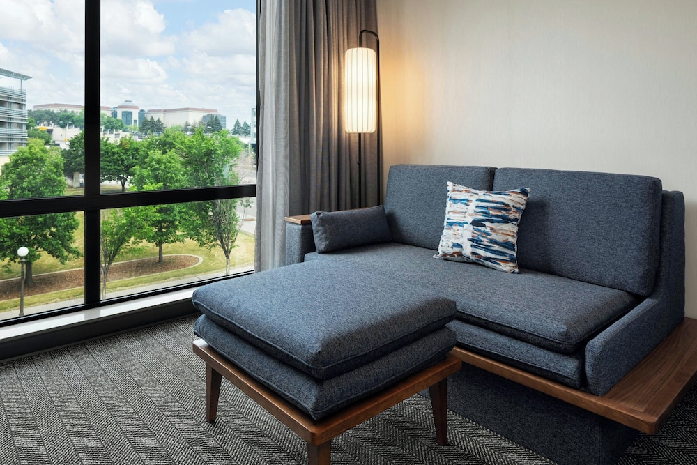 Courtyard by Marriott St. Paul Downtown - photo 18