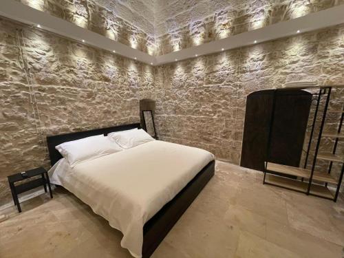 Sunset Suite — 4-Star Luxury Hotel in Molfetta, Italy