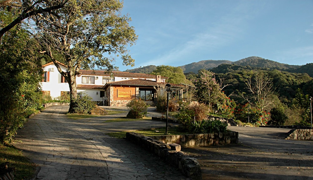 Hotel Selva Montana in San Lorenzo, Argentina