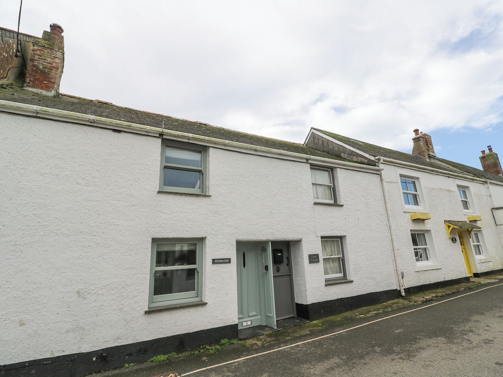 Penhaven in Helston, United Kingdom