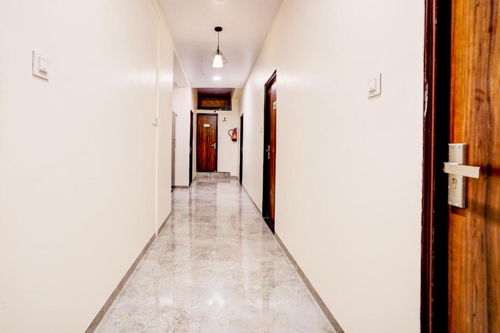 Star light - carbon neutral hotel in Nagpur