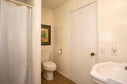 Shorebird by Oak Island Accommodations - photo 6