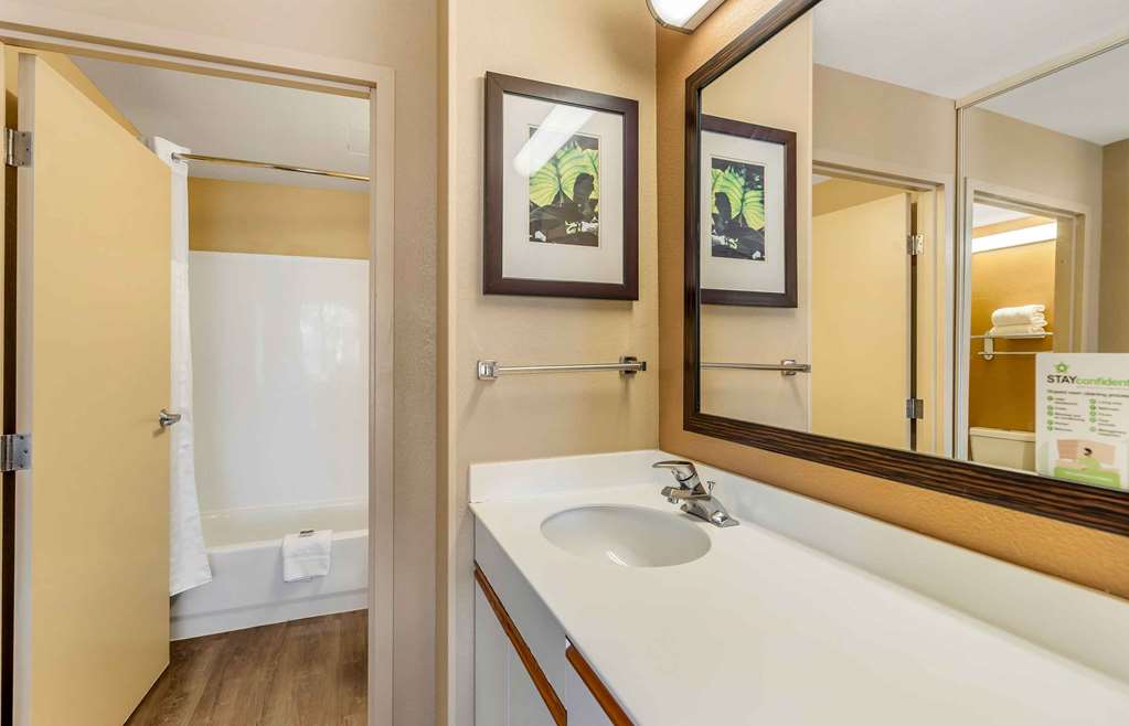 Extended Stay America Select Suites Chicago Vernon Hills Lin - photo 32
