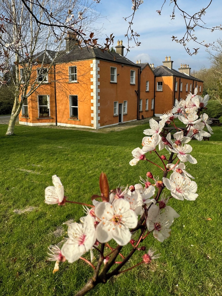 Clone House — 4-Star Luxury Hotel in Aughrim, Republic of Ireland