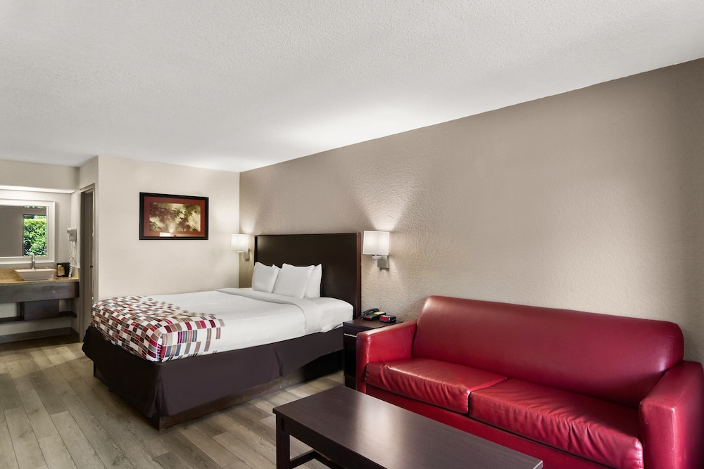 Red Roof Inn Kingsland - photo 10