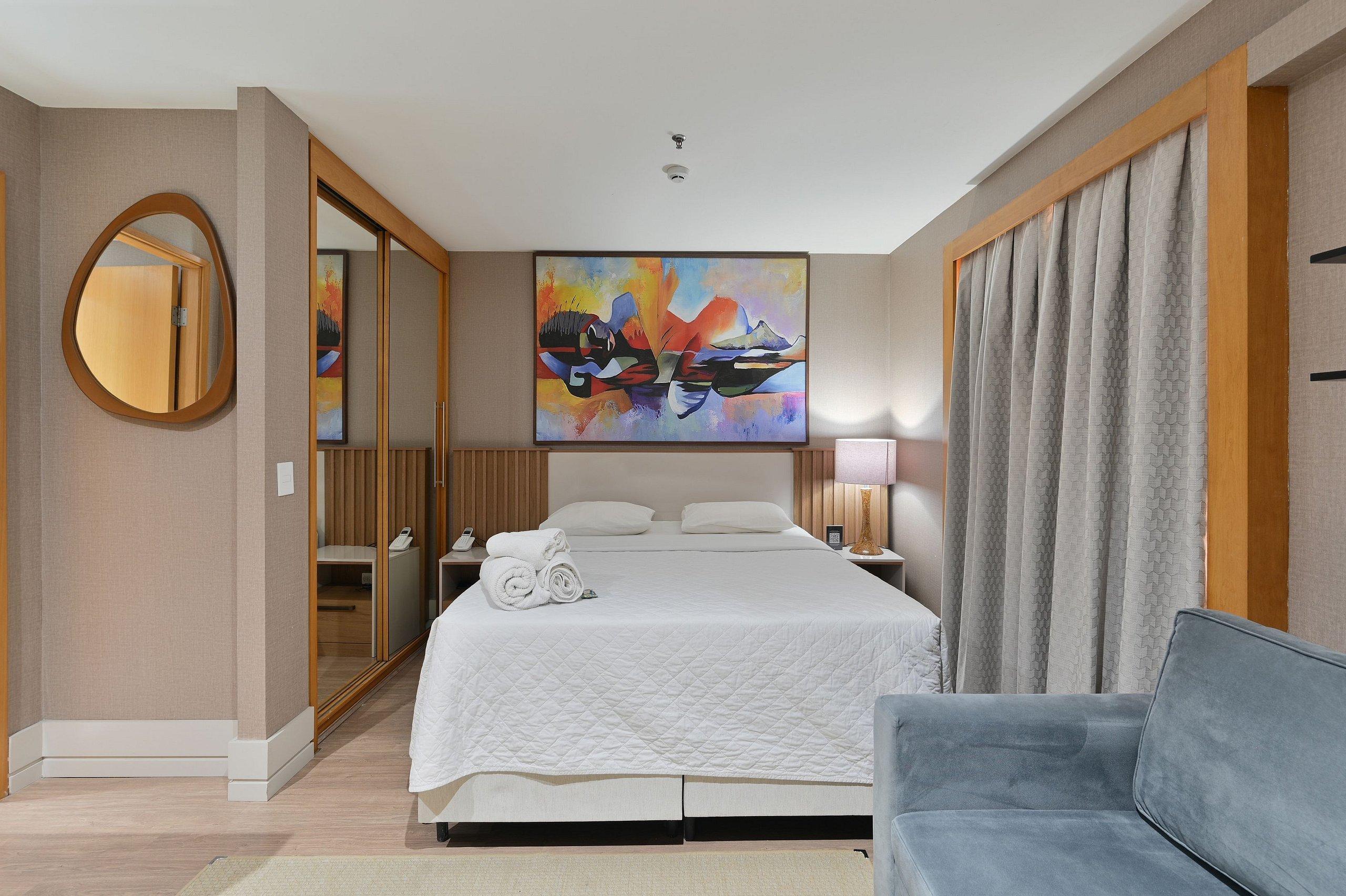 Flat particular com serviço de Hotel sofa cama — 4-Star Luxury Hotel in Sao Paulo, Brasil
