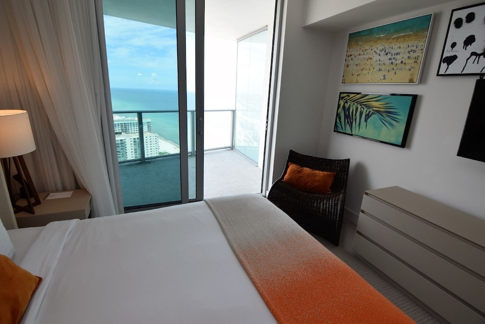 Hyde 3308 2 Beds 2 Baths Unit At The Hyde Beach Resort And Residences - photo 7