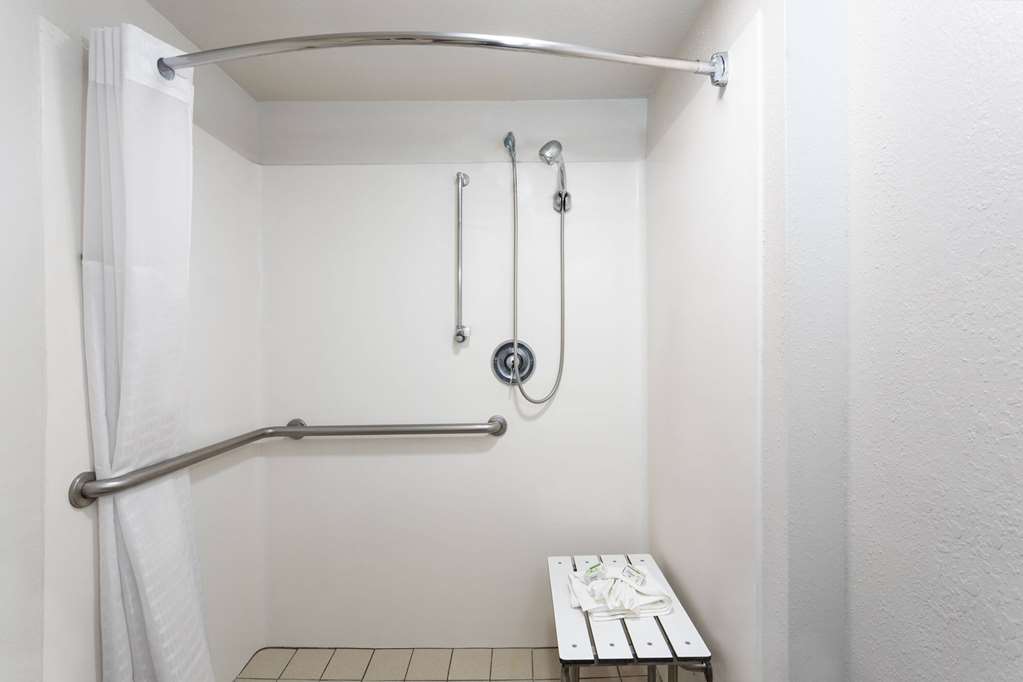 La Quinta Inn by Wyndham Cocoa Beach Port Canaveral - photo 19