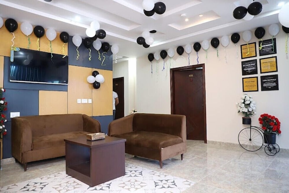 Hotel Luxury Express — Multan — photo 2
