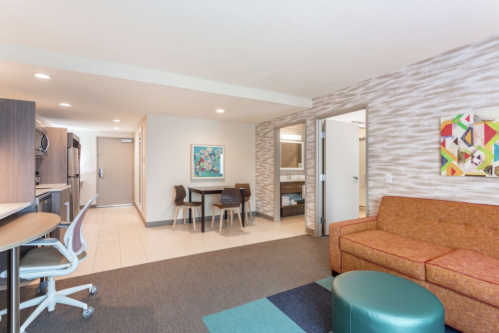 Home2 Suites by Hilton Indianapolis Northwest - photo 15