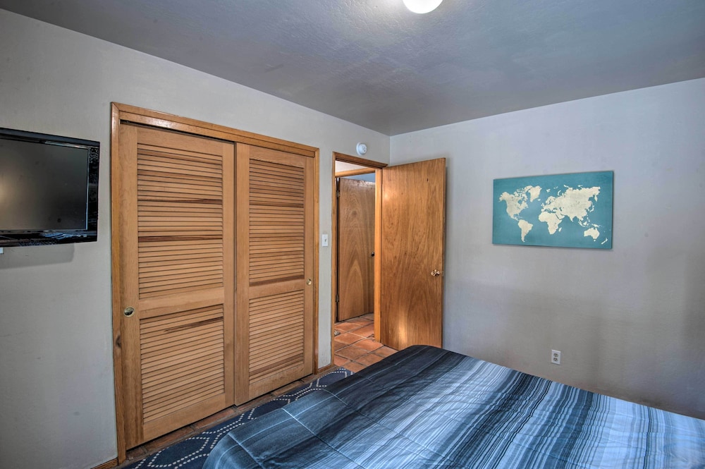 7 Mi to Heavenly Ski Resort Cozy Tahoe Cabin - photo 5