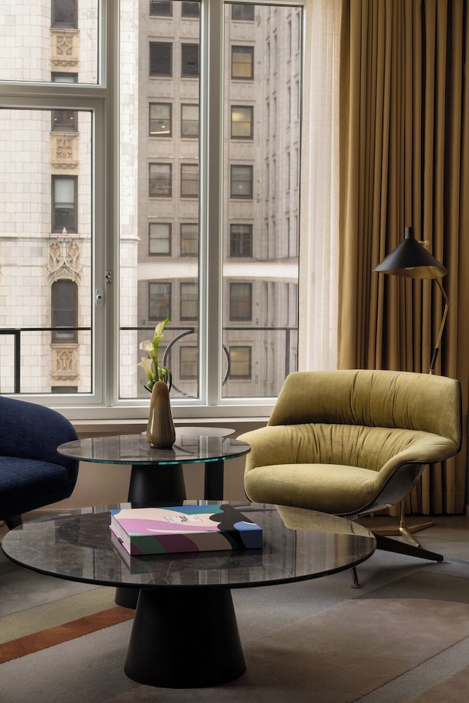 Four Seasons Hotel New York Downtown - photo 32