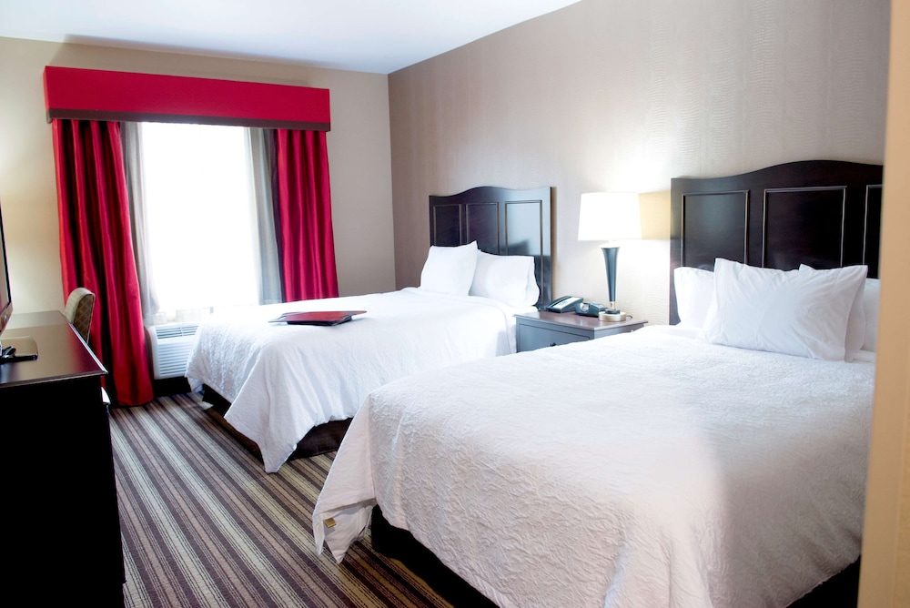 Hampton Inn & Suites Hope - photo 9