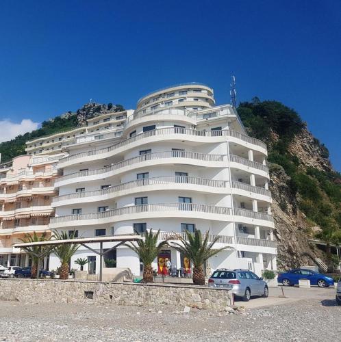 Apartment Studio Premier — 4-Star Luxury Hotel in Podgorica, Montenegro