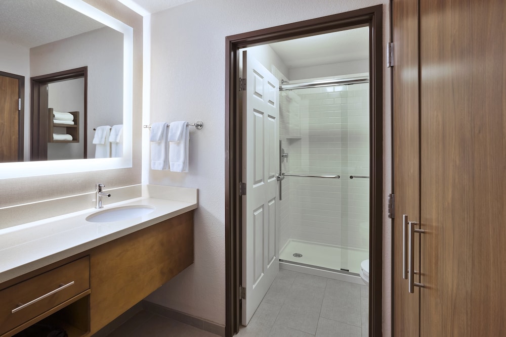 Staybridge Suites Columbia by IHG - photo 38