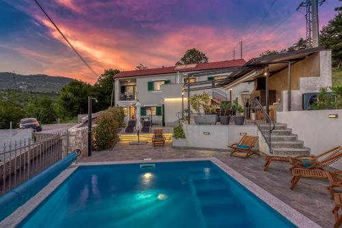 Villa LETA Luxury villa in a green oasis with heated swimming pool fitness center and summer kitchen Kvarner — 4-Star Luxury Hotel in Hreljin, Croatia