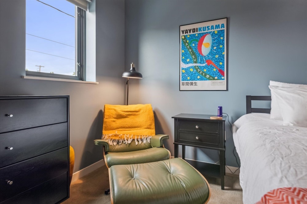 Violet Suites PDX - photo 16