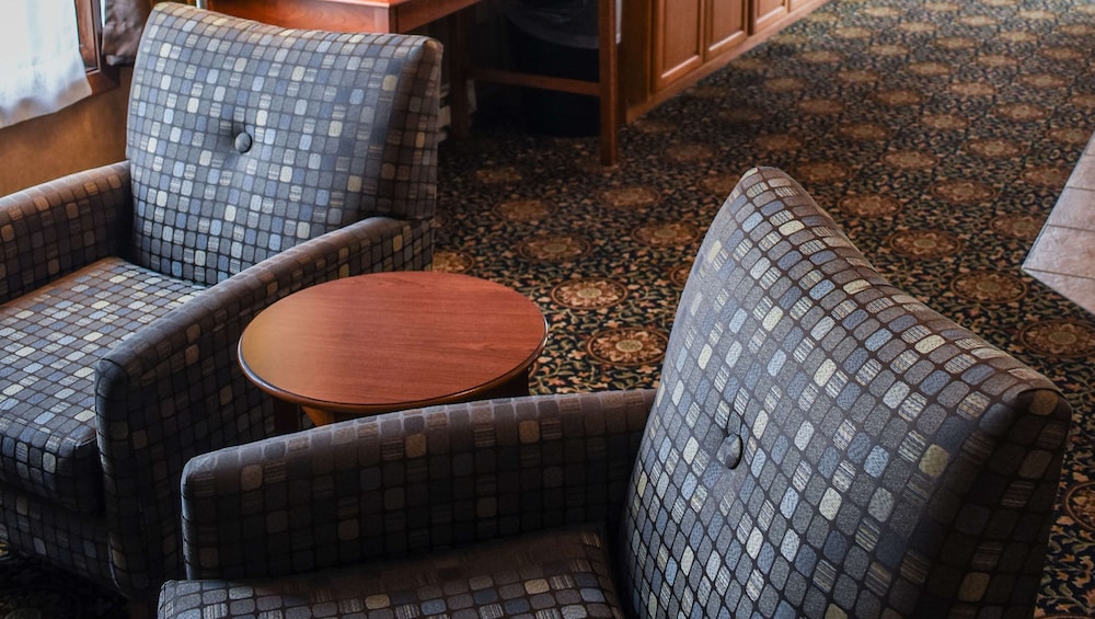 Magnuson Country Inn Ishpeming - photo 4