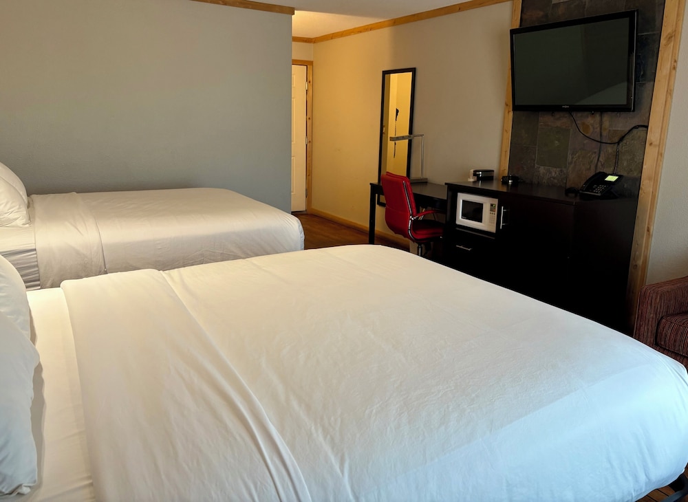 Americas Best Value Inn Wall - photo 50