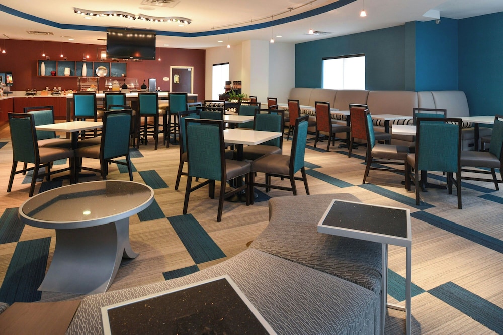 Springhill Suites by Marriott Oklahoma City Airport - photo 11