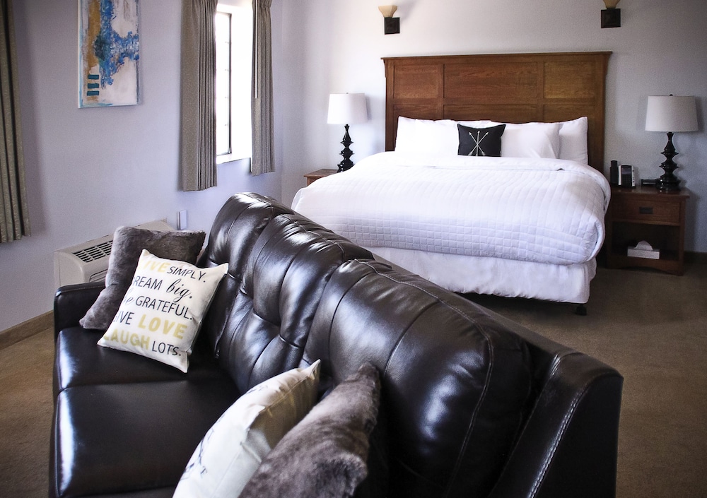 The Calvert Hotel - photo 7