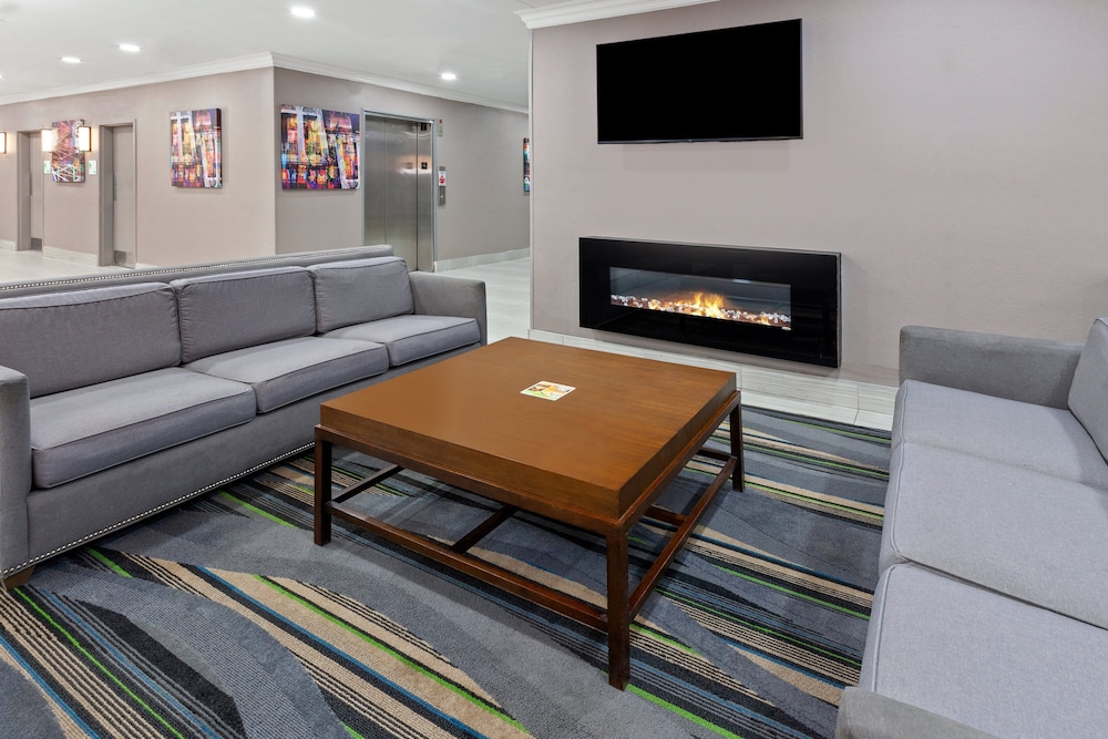 Holiday Inn Chicago Oakbrook by IHG - photo 65