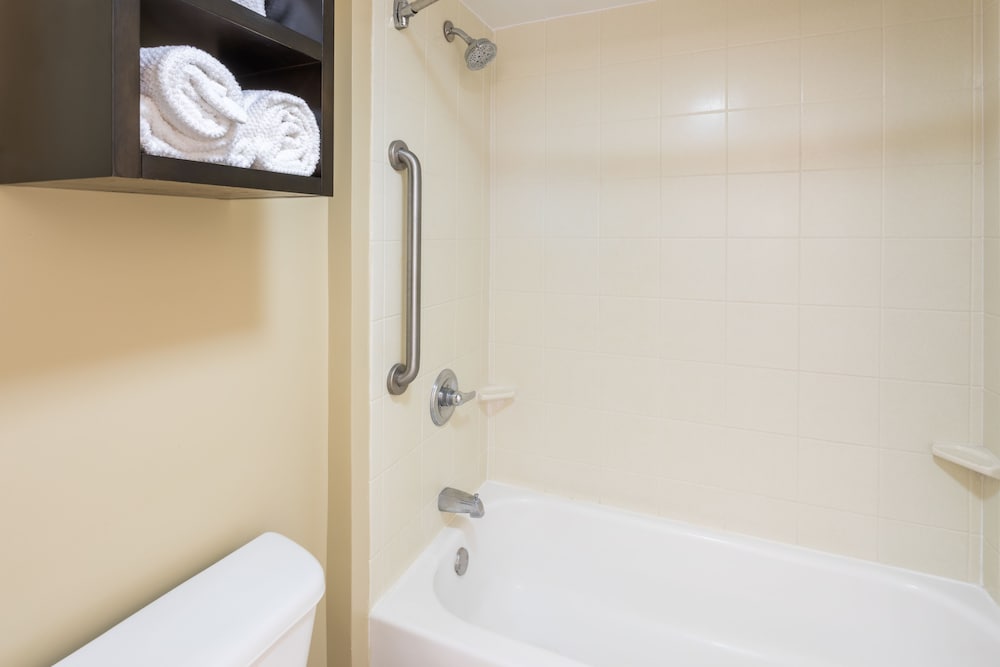 Staybridge Suites Savannah Historic District by IHG - photo 21