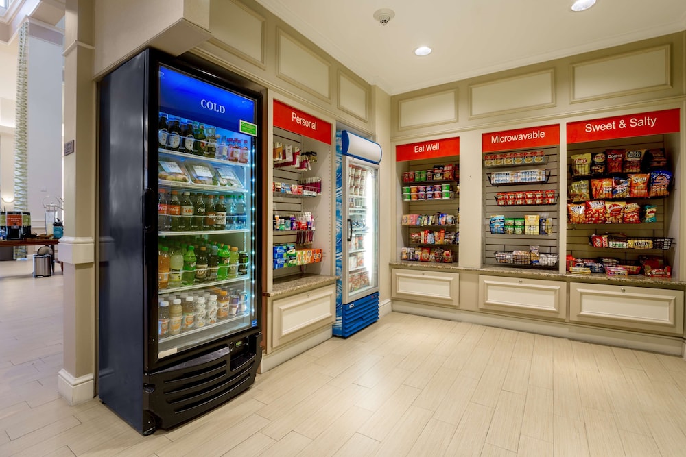 Hilton Garden Inn Dallas Market Center - photo 39