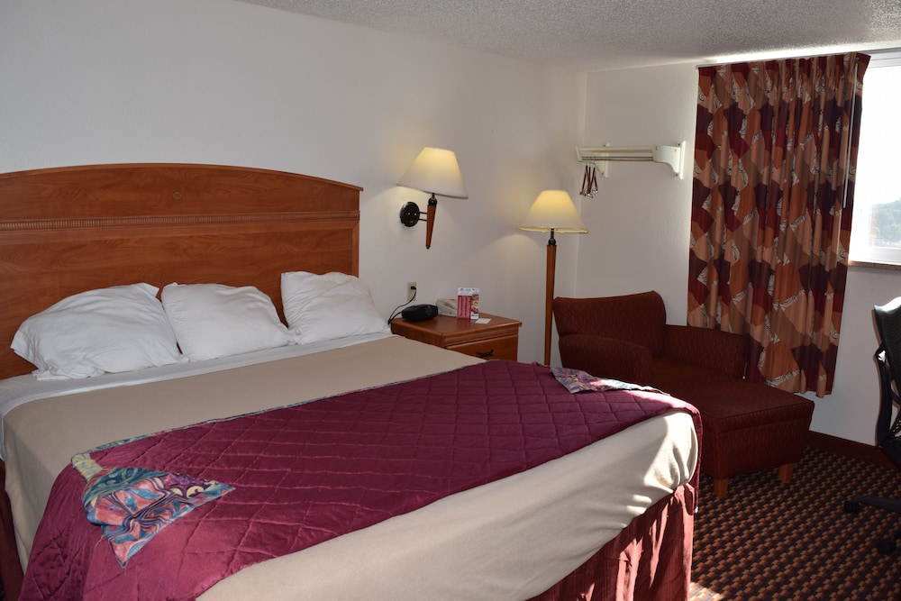 Americas Best Value Inn Jefferson City - photo 9