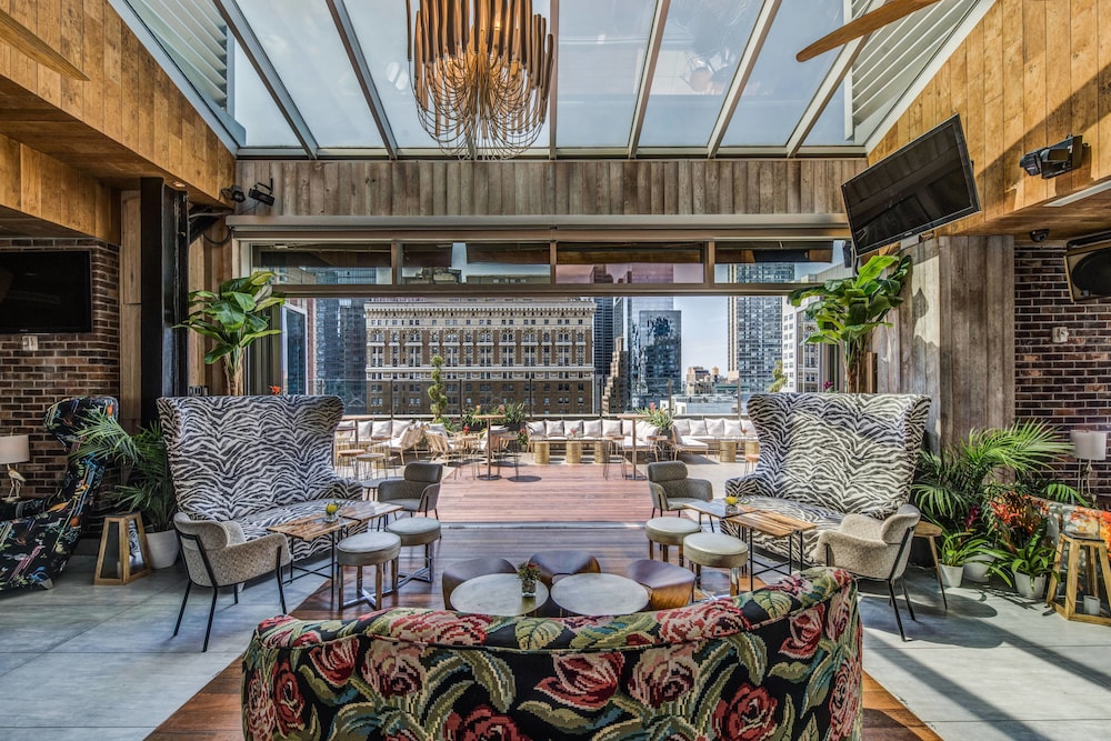 Courtyard by Marriott New York Manhattan Herald Square - photo 12