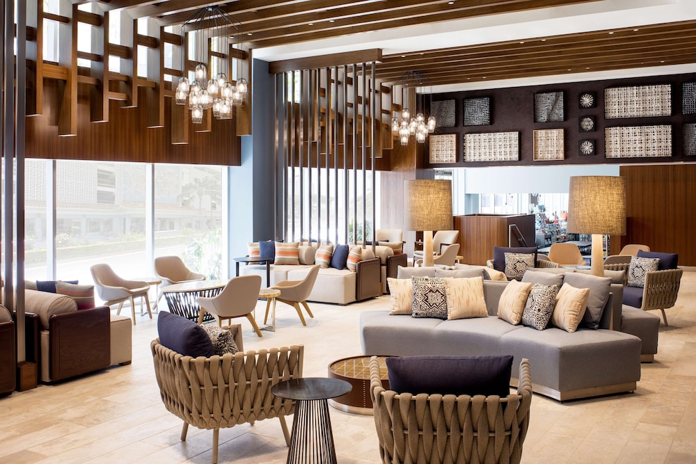 Hilton Garden Inn Waikiki Beach - photo 4