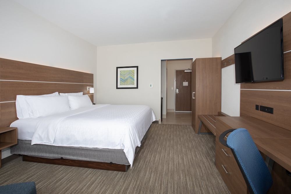 Holiday Inn Express & Suites Goodland I 70 an IHG hotel - photo 8