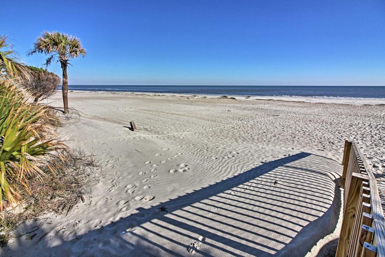 Ocean Views and 3 Pools Hilton Head Resort Condo — 4-Star Luxury Hotel in Hilton Head Island, United States