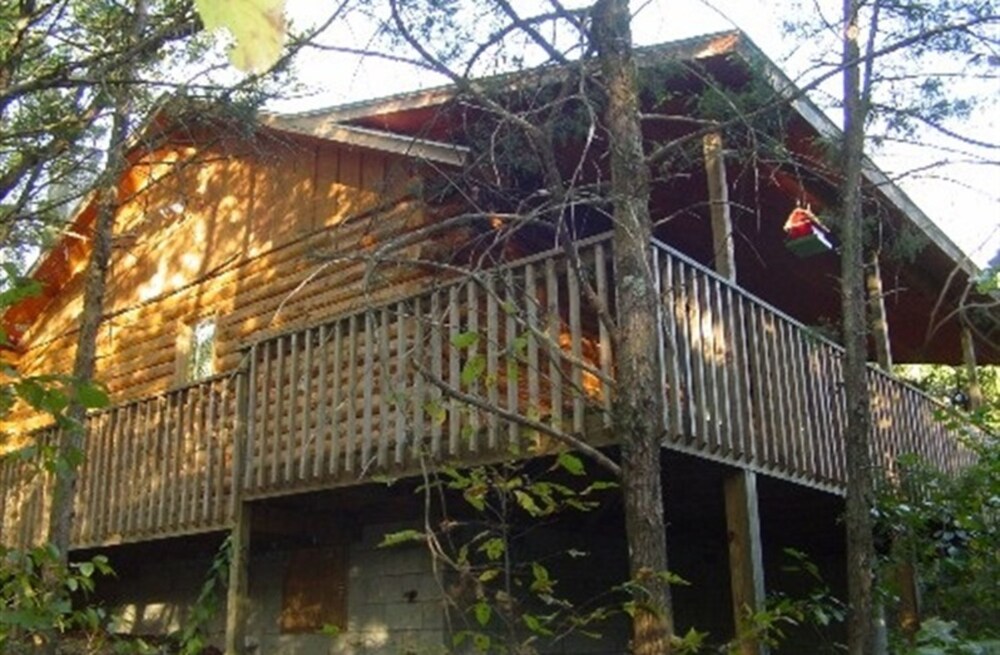 Wisteria Lane Lodging in Eureka Springs, United States