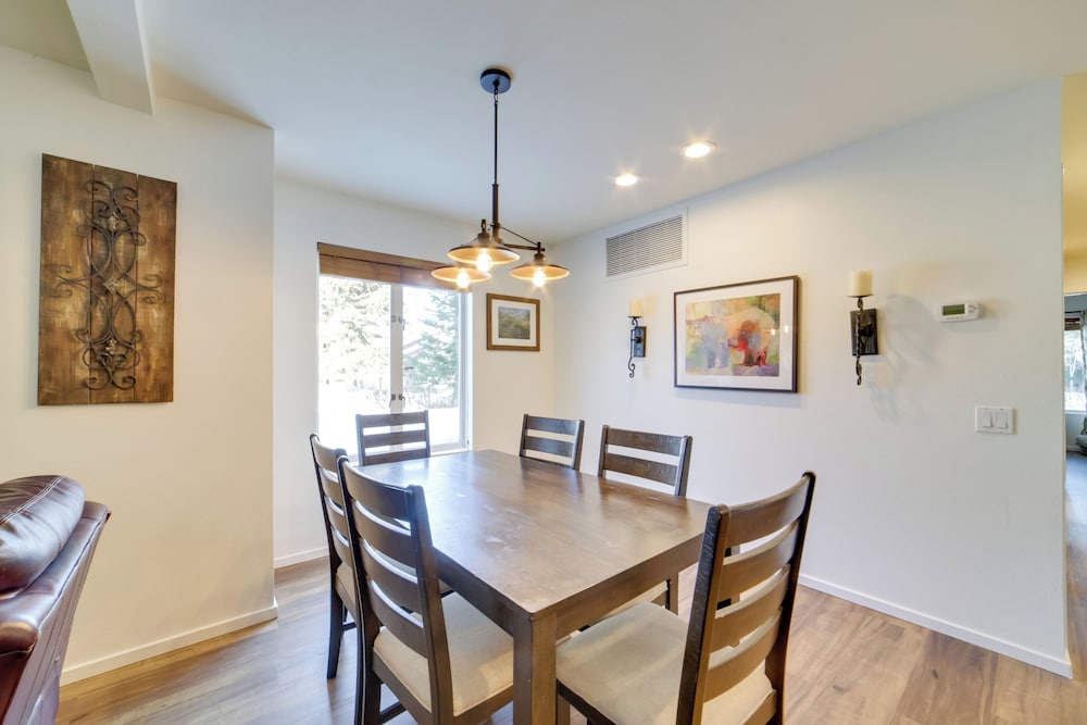Snowcreek Resort Condo with Deck at Mammoth Mountain - photo 7