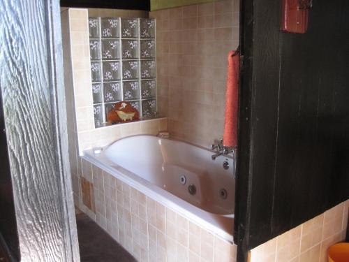Blue Roan Country Lodge Magaliesburg — 4-Star Luxury Hotel in Johannesburg, South Africa
