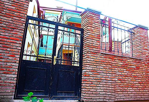 Home in the centre of old Tbilisi