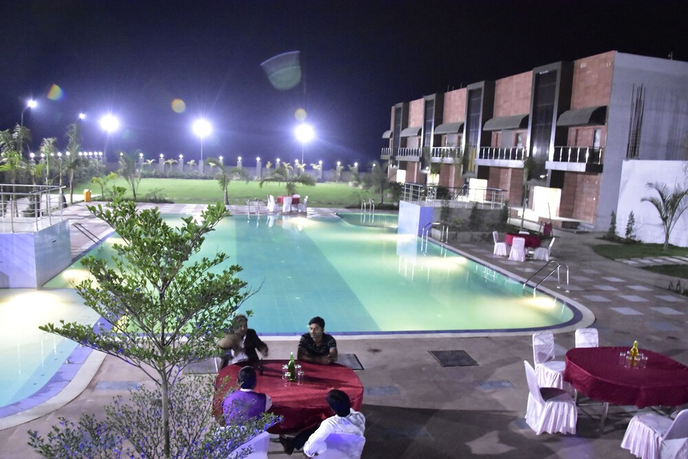 Clarks Inn Gaya in Gaya, India