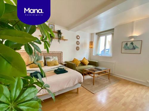 Green Haven Joli Studio Centre Ville de Caen in Caen, France