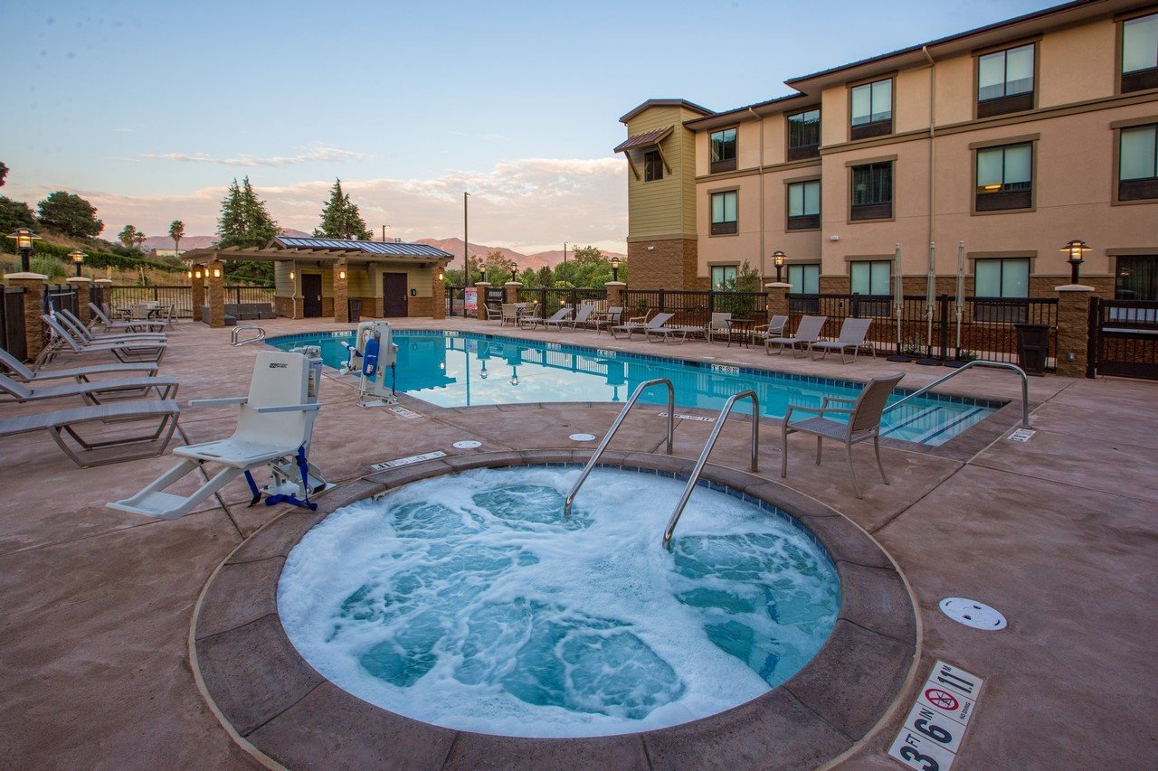 Hampton Inn & Suites Buellton Santa Ynez Valley - photo 7