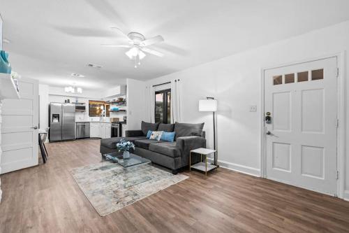 BentWood Oasis in Austin House — 4-Star Luxury Hotel in Austin, United States